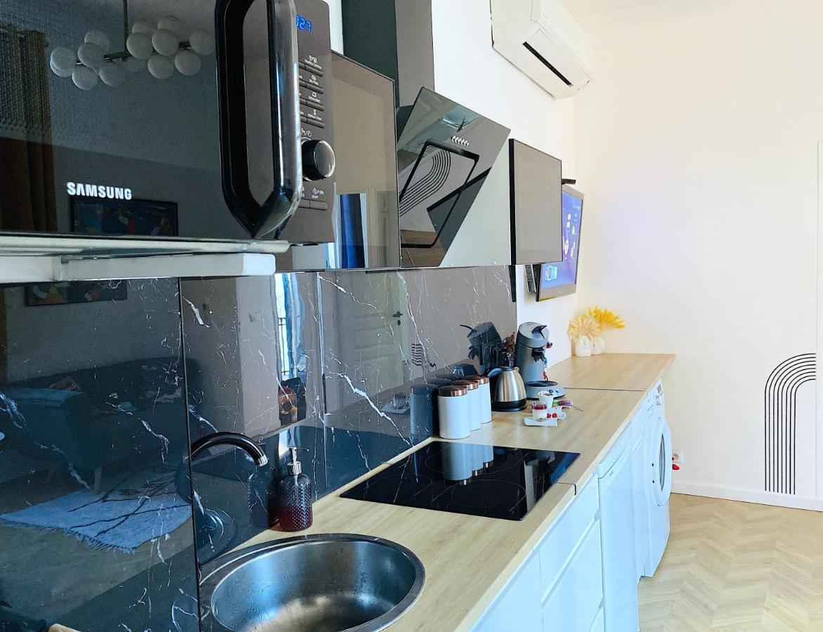 Sea - 2 Bedroom - Kitchen - Wifi - Tramway - Air Conditioner Ніцца Екстер'єр фото